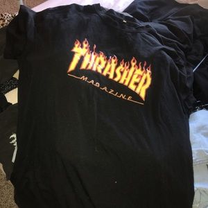 oversized thrasher tee